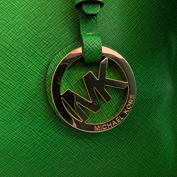 Michael Kors Kelly Green Satchel Tote Bag With Polka Dot Scarf HTF RARE COLOR - Picture 6 of 13